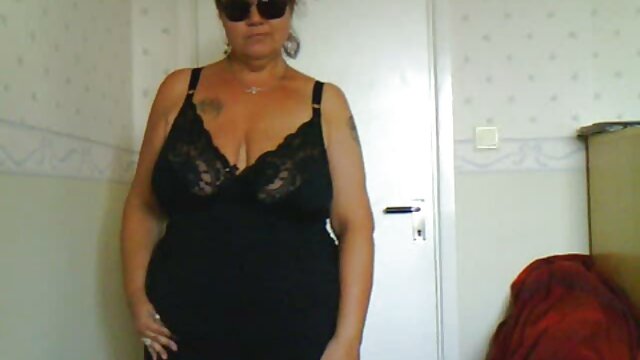 Sexo sem registo  A mãe vídeo pornô de viviane não presta e pode ver o duck com o filho.