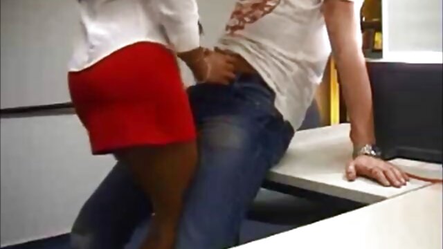 Sexo sem registo  Foda - se e foda-se filme de pornô com cavalo
