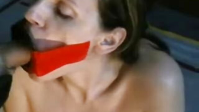 Sexo sem registo  O Black Tate joga site de video porno gratis os seus truques brancos