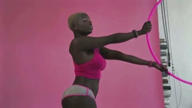 Sexo sem registo  Muito filme pornô das mulher boas mulheres asiáticas de cabelo escuro e seus homens.
