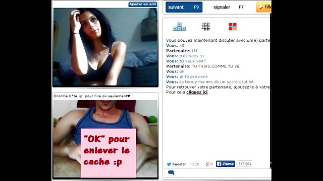 Sexo sem registo  Dois mamilos saltam sobre vídeo de pornô liberado o mamilo