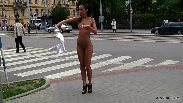 Sexo sem registo  Ter o hot se no ginásio com o young Co withuettes filme pornô bruna ferraz
