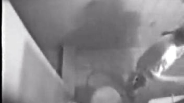 Sexo sem registo  Anal se with a morenette vídeo pornô brasileiro anal slut in a pussy