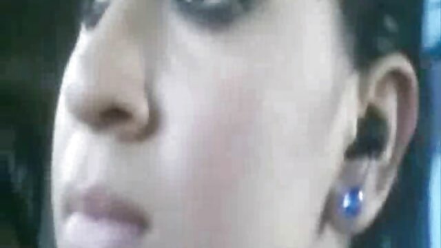 Sexo sem registo  Namorada fresca vídeo pornô pelada em sexo anal