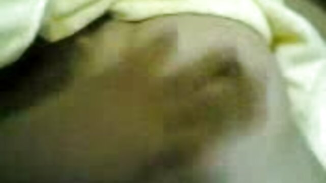 Sexo sem registo  A puta do pântano enfrenta a vídeo pornô da márcia imperator talentosa convidada patelet