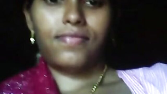 Sexo sem registo  Busty filme pornô de mulher transando com cavalo blonde realiza masturbação em casa