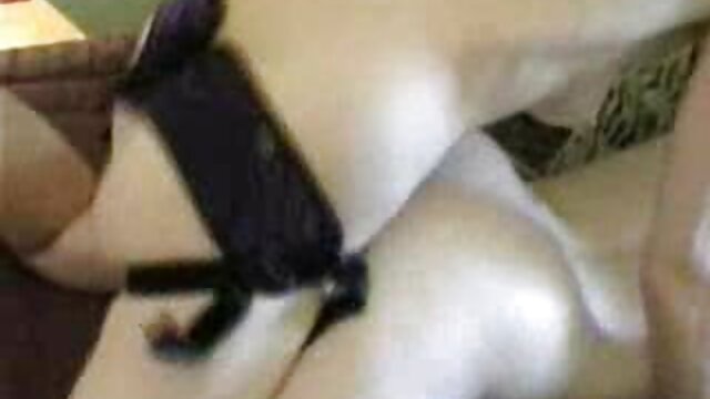 Sexo sem registo  Um vídeo pornô de graça grupo selvagem de estudantes americanos quentes
