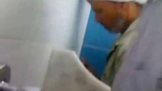 Sexo sem registo  A beleza jovem fez um bom trabalho. filme pornô em desenho animado