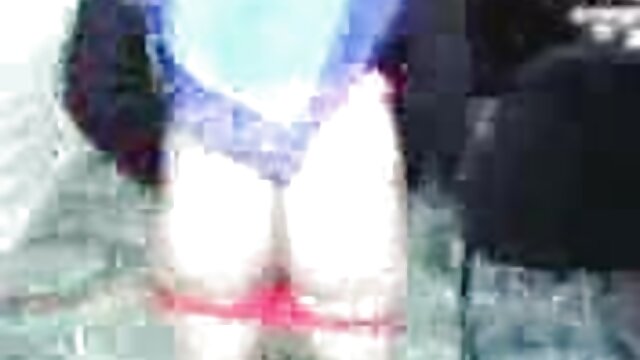 Sexo sem registo  Dois vídeo pornô mãe e filha transando rabos e a boca a fazerem sexo ao mesmo tempo.
