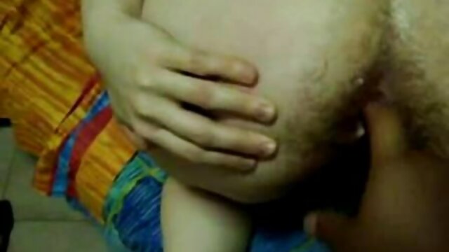 Sexo sem registo  Bonner está muito bem colocado em os melhores filme pornô ambos os buracos estreitos