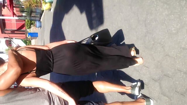 Sexo sem registo  Busty os melhores vídeos porno MILF fodido por mensageiro