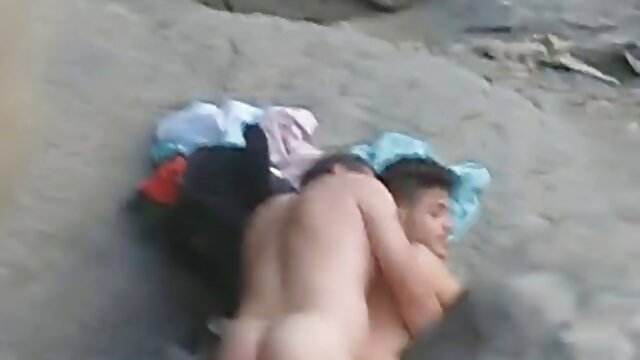 Sexo sem registo  A rapariga russa adora foder em vídeo pornô brasileiro caseiro todos os seus buracos