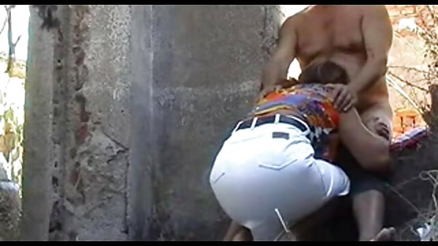 Sexo sem registo  Espancar o jovem e o seu vídeo de pornô de atriz buraco acabar